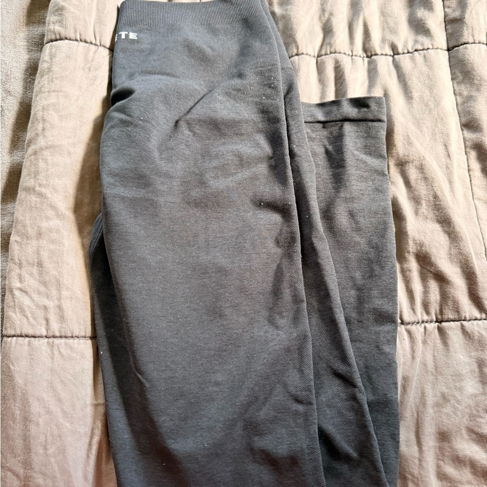 Alphalete Black Women's Performance Leggings